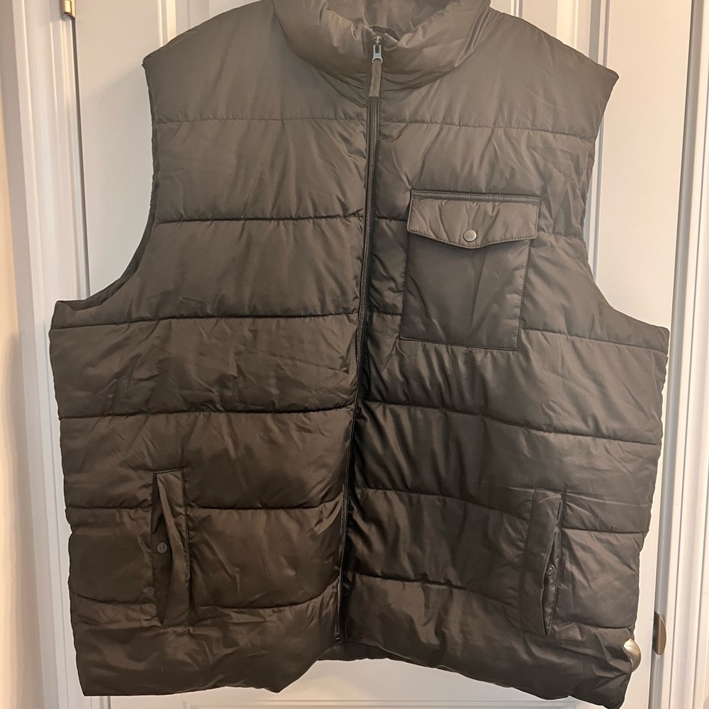 Old Navy Men's Quilted Puffer Vest - Black XXXXL 4XL